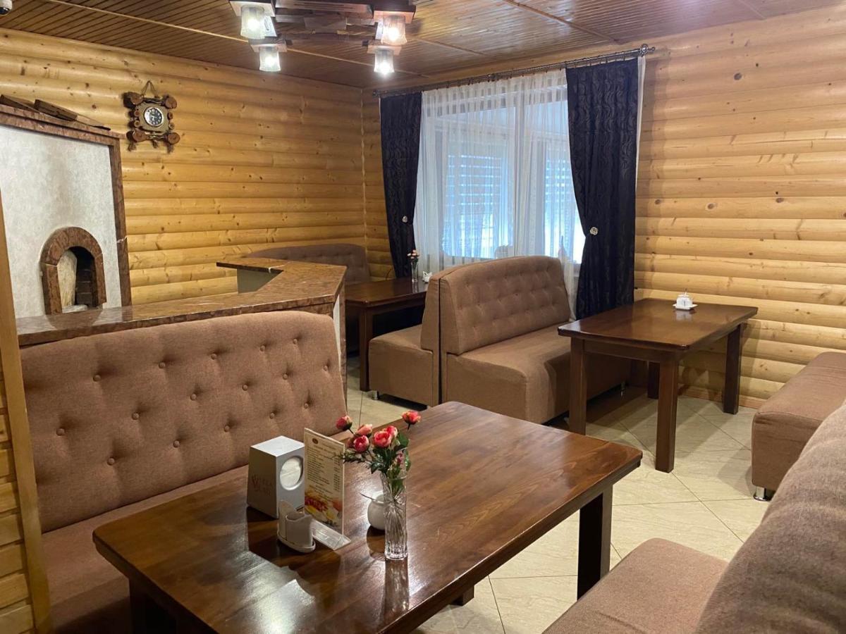 Villa Vlad & Spa バコヴェル エクステリア 写真