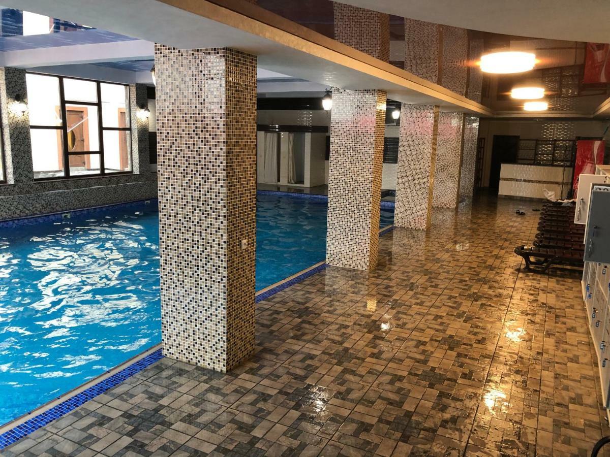Villa Vlad & Spa バコヴェル エクステリア 写真